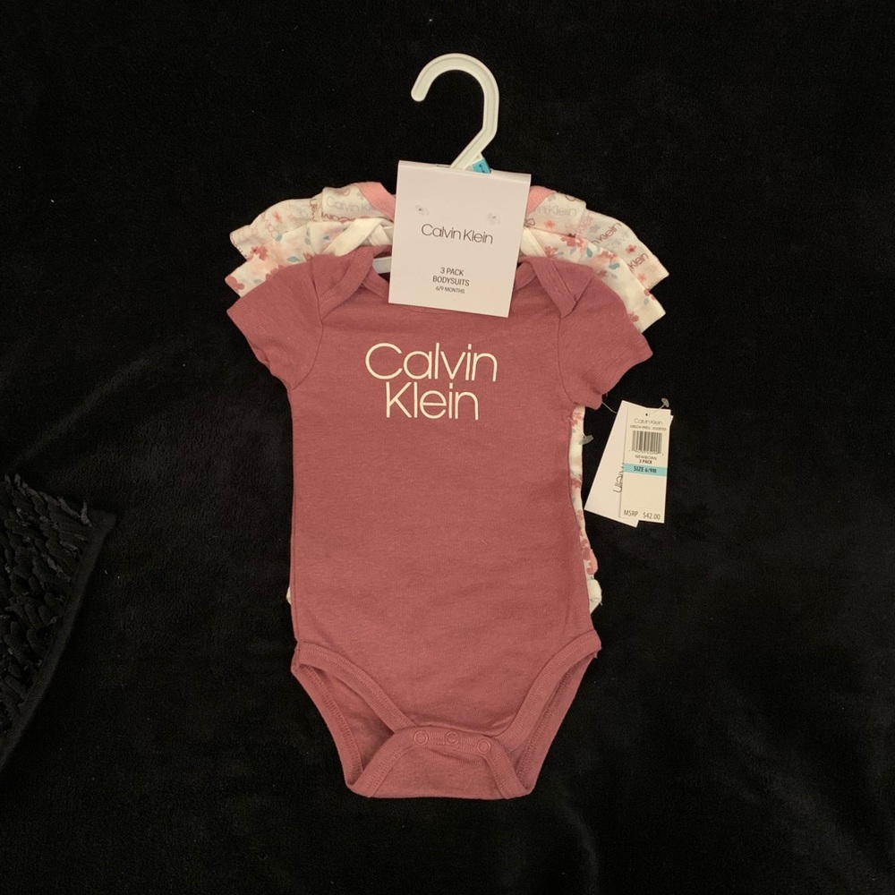 Calvin Klein_3PackGirls Bodysuits NWT